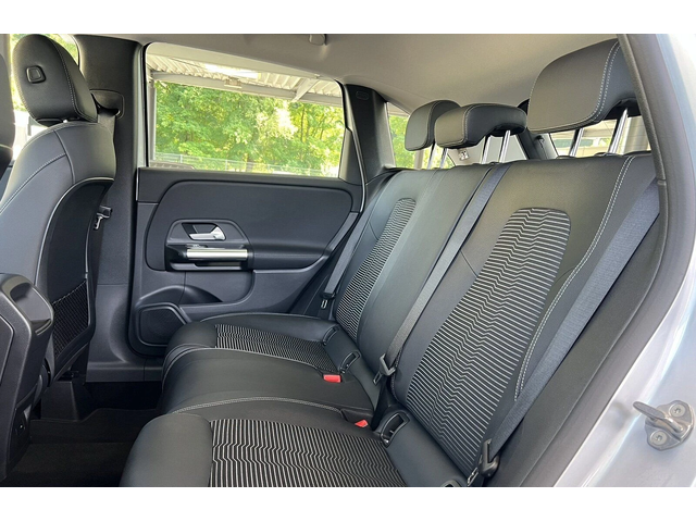 Mercedes-Benz B 220 D 4M - автомобили, коли, обяви за нови и употребявани 8