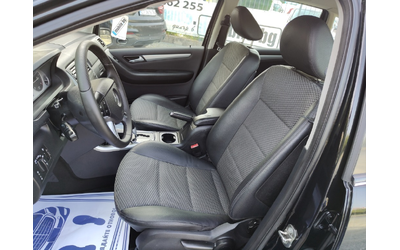 mercedes-benz-b-220-cdi - 4