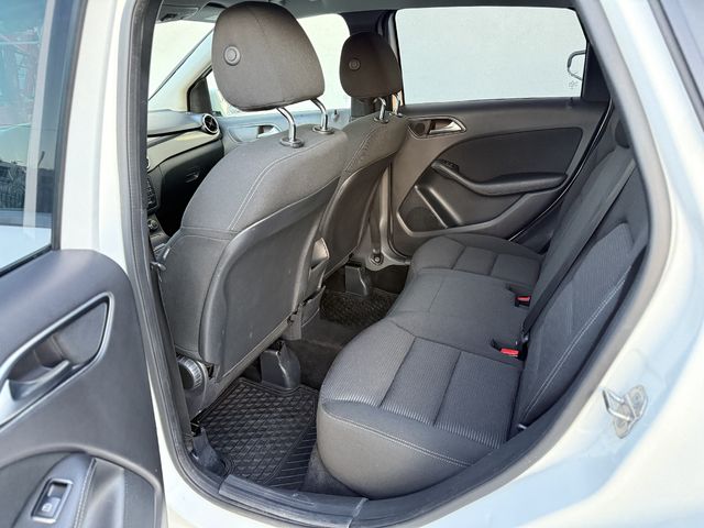 Mercedes-Benz B 220 CDI AUTOMATIC TOP - автомобили, коли, обяви за нови и употребявани 11