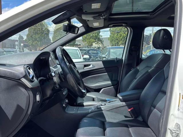 Mercedes-Benz B 250 АМГ ПАКЕТ/Sports Tourer /CARFAX/Пано/Подгрев/Памет - автомобили, коли, обяви за нови и употребявани 6