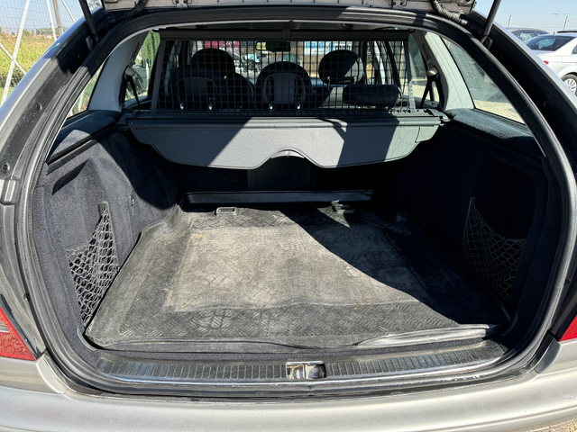 Mercedes-Benz C 180 180 kompressor. Автоматик - автомобили, коли, обяви за нови и употребявани 13