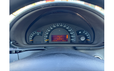 Mercedes-Benz C 180 180 kompressor. Автоматик - автомобили, коли, обяви за нови и употребявани 14