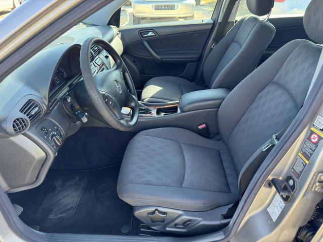 Mercedes-Benz C 180 180 kompressor. Автоматик - автомобили, коли, обяви за нови и употребявани 9