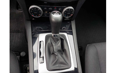 Mercedes-Benz C 180 i 156ps AUTOMATIC - автомобили, коли, обяви за нови и употребявани 9