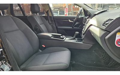 Mercedes-Benz C 180 BENZIN/AVTOMAT/NAVIGACIA - автомобили, коли, обяви за нови и употребявани 11