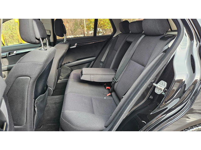 Mercedes-Benz C 180 BENZIN/AVTOMAT/NAVIGACIA - автомобили, коли, обяви за нови и употребявани 12