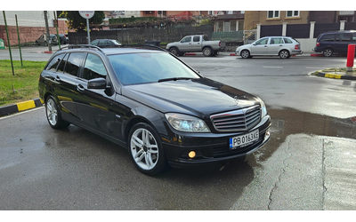 Mercedes-Benz C 180 BENZIN/AVTOMAT/NAVIGACIA - автомобили, коли, обяви за нови и употребявани 6
