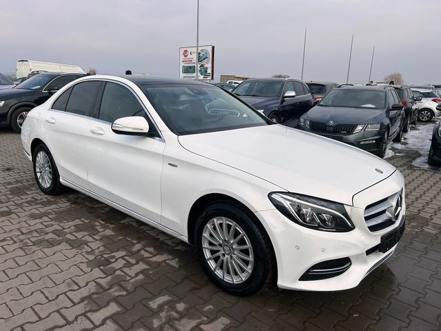 Mercedes-Benz C 180 CGI NAVI - автомобили, коли, обяви за нови и употребявани 3