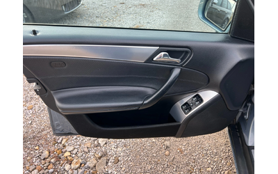 Mercedes-Benz C 180 Kompressor - автомобили, коли, обяви за нови и употребявани 6