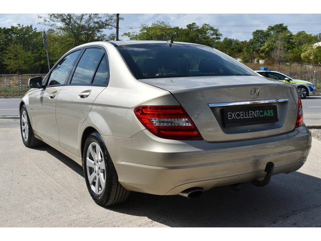 Mercedes-Benz C 180 COMPRESSOR* GOLD-EDITION* AUTOMAT - автомобили, коли, обяви за нови и употребявани 1