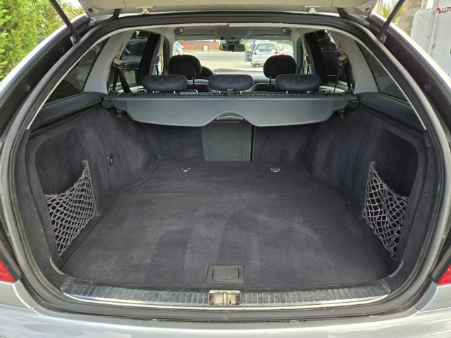 Mercedes-Benz C 180 1.8KOMPRESSOR-143кс= КЛИМАТРОНИК= НАВИ= ТЕГЛИЧ - автомобили, коли, обяви за нови и употребявани 9