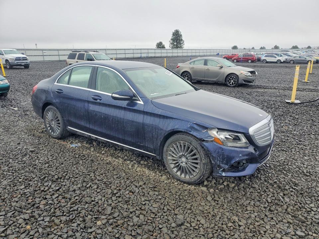 Mercedes-Benz C 2.0L 4 ALL WHEEL DRIVE - автомобили, коли, обяви за нови и употребявани 4