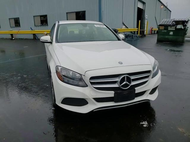 Mercedes-Benz C 2.0L 4 Rear-wheel drive - автомобили, коли, обяви за нови и употребявани 0