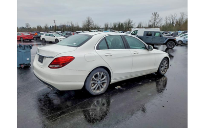 mercedes-benz-c-2-0l-4-rear-wheel-drive - 3