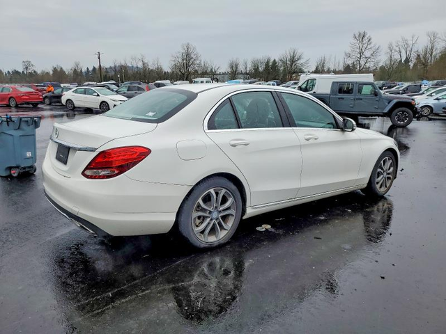 Mercedes-Benz C 2.0L 4 Rear-wheel drive - автомобили, коли, обяви за нови и употребявани 3