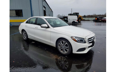 mercedes-benz-c-2-0l-4-rear-wheel-drive - 4