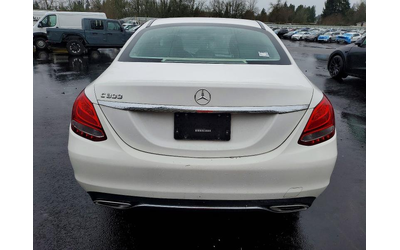 Mercedes-Benz C 2.0L 4 Rear-wheel drive - автомобили, коли, обяви за нови и употребявани 6