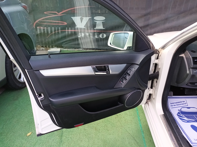 Mercedes-Benz C 200 AMG/Kompressor - автомобили, коли, обяви за нови и употребявани 13