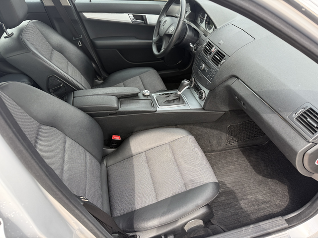 Mercedes-Benz C 200 200cdi Автоматик! - автомобили, коли, обяви за нови и употребявани 12