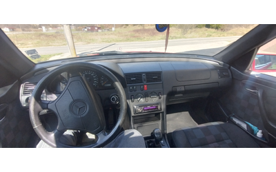 mercedes-benz-c-200 - 2