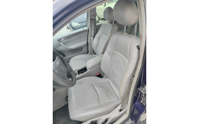 Mercedes-Benz C 200 163 к. с. ГАЗ - автомобили, коли, обяви за нови и употребявани 7