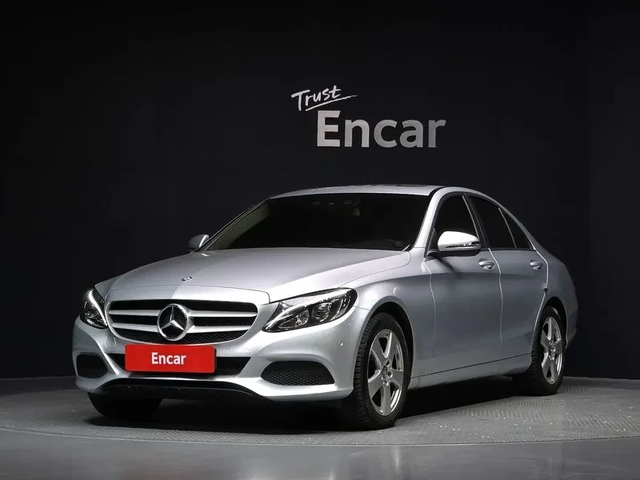 Mercedes-Benz C 200 - автомобили, коли, обяви за нови и употребявани 0