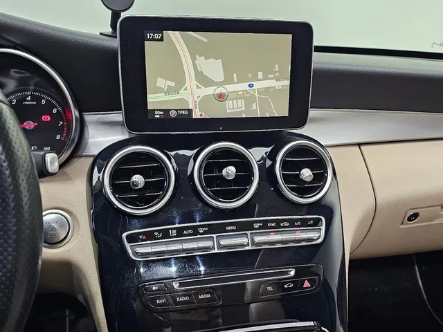 Mercedes-Benz C 200 Avantgarde - автомобили, коли, обяви за нови и употребявани 13