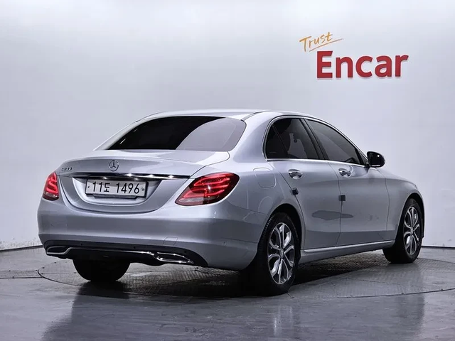 Mercedes-Benz C 200 Avantgarde - автомобили, коли, обяви за нови и употребявани 1