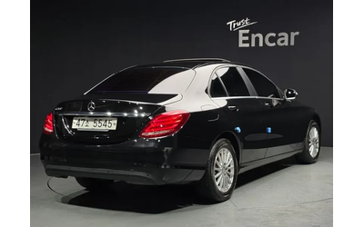 mercedes-benz-c-200 - 1