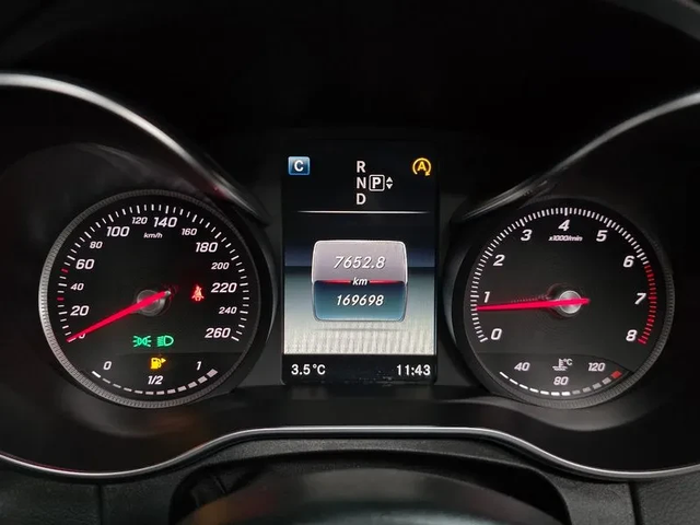 Mercedes-Benz C 200 - автомобили, коли, обяви за нови и употребявани 7