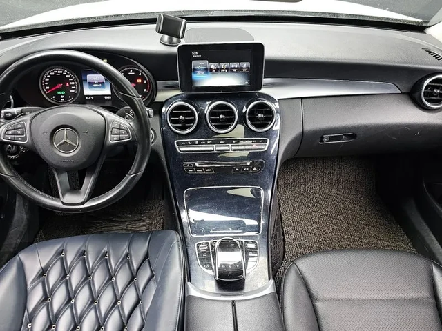 Mercedes-Benz C 200 - автомобили, коли, обяви за нови и употребявани 6