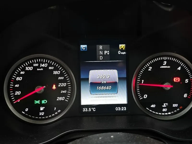 Mercedes-Benz C 200 - автомобили, коли, обяви за нови и употребявани 7