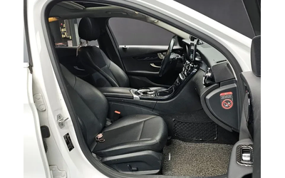 Mercedes-Benz C 200 - автомобили, коли, обяви за нови и употребявани 9