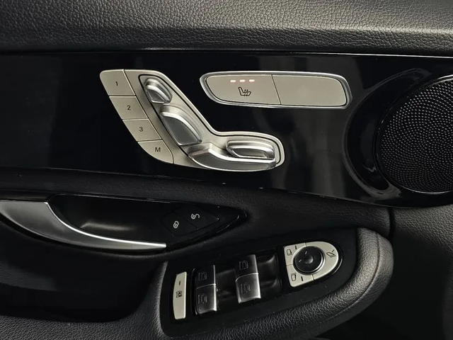 Mercedes-Benz C 200 - автомобили, коли, обяви за нови и употребявани 14