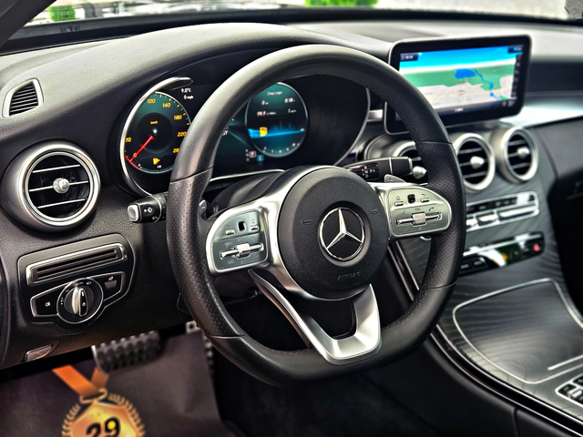 Mercedes-Benz C 200 AMG/VIRTUAL/PANO/CAMERA/ПОДГРЕВ/CAR PLAY/AMBI/LIZI - автомобили, коли, обяви за нови и употребявани 9