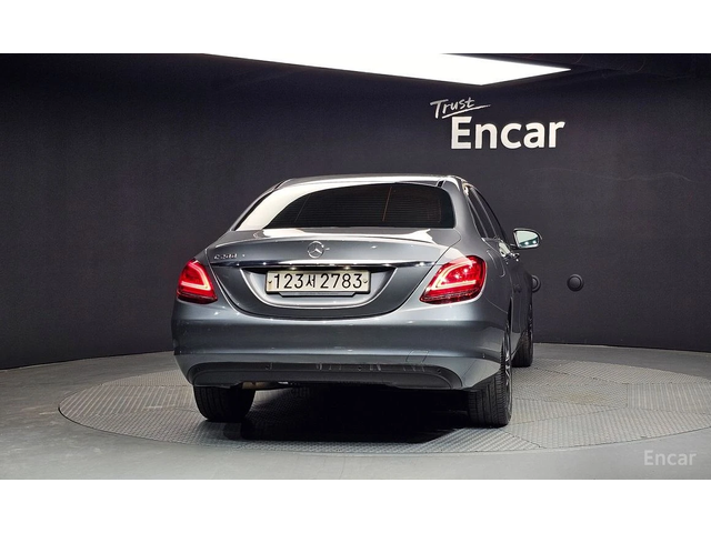 Mercedes-Benz C 200 FACE* BURMESTER* ПОДГРЕВ* KEYLESS* MEMORY* КАМЕРА* - автомобили, коли, обяви за нови и употребявани 3