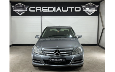 mercedes-benz-c-200 - 1
