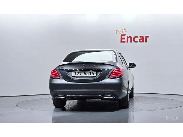 Mercedes-Benz C 200 2017* AVANGARD* AMG PK* HEAD-UP* КРАЙНА ЦЕНА - автомобили, коли, обяви за нови и употребявани 3
