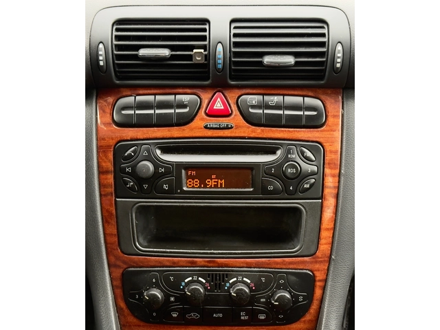 Mercedes-Benz C 200 CDi - автомобили, коли, обяви за нови и употребявани 10