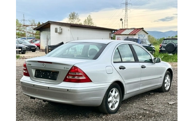 mercedes-benz-c-200 - 4