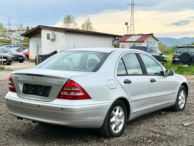Mercedes-Benz C 200 CDi - автомобили, коли, обяви за нови и употребявани 4