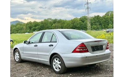 mercedes-benz-c-200 - 5