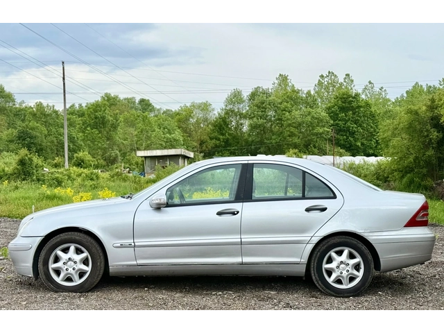 Mercedes-Benz C 200 CDi - автомобили, коли, обяви за нови и употребявани 6