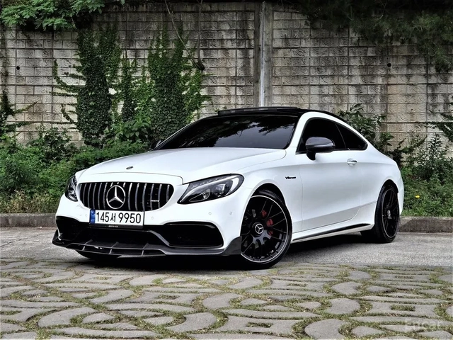 Mercedes-Benz C 200 AMG 63 CONV* HUD* EXHAUST TUNE* F1* CARBON* КРАЙНА - автомобили, коли, обяви за нови и употребявани 0