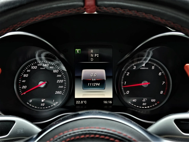 Mercedes-Benz C 200 AMG 63 CONV* HUD* EXHAUST TUNE* F1* CARBON* КРАЙНА - автомобили, коли, обяви за нови и употребявани 7