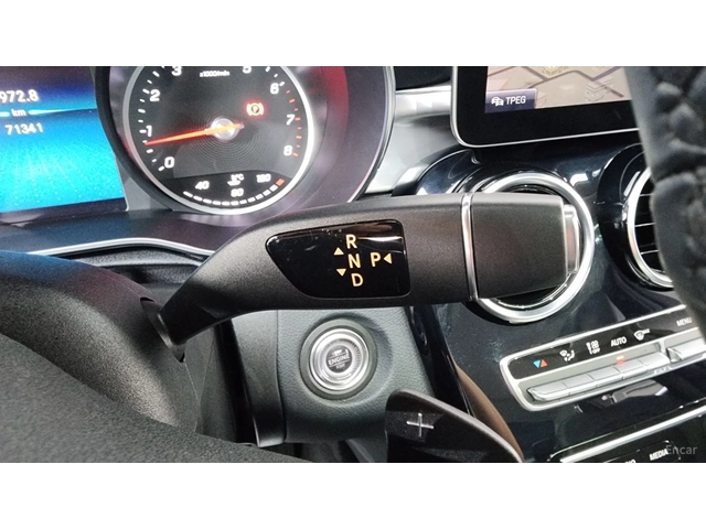 Mercedes-Benz C 200 AVANGARDE* КОЖА* НАВИ* ПАНО - автомобили, коли, обяви за нови и употребявани 6
