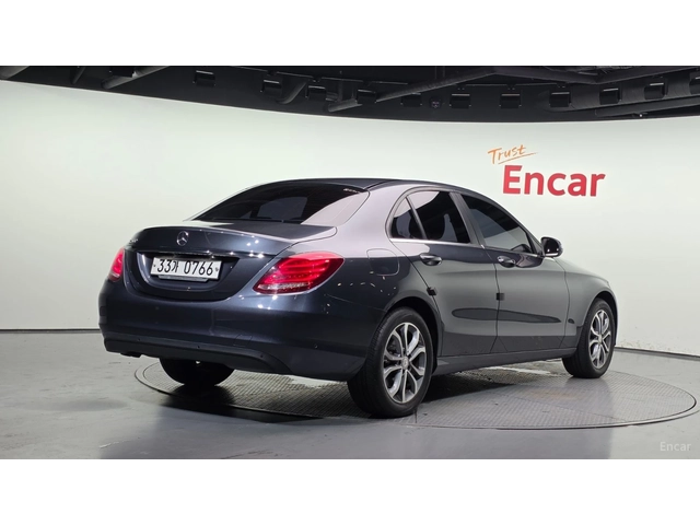 Mercedes-Benz C 200 КОЖА* НАВИ* ПАНО* КАМЕРА - автомобили, коли, обяви за нови и употребявани 1