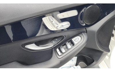Mercedes-Benz C 200 - автомобили, коли, обяви за нови и употребявани 16