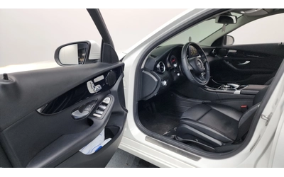 Mercedes-Benz C 200 - автомобили, коли, обяви за нови и употребявани 9