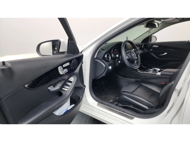 Mercedes-Benz C 200 - автомобили, коли, обяви за нови и употребявани 9